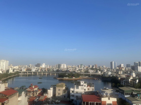 Bán căn góc 142m2. CĂN ĐẸP NHẤT toà nhà 57 Láng Hạ, view hồ Hoàng Cầu - Chính chủ