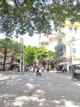 Cần gấp bán mảnh đất đường Tây Trà - Hoàng Mai, HN Diện tích 57m2, mặt tiền 3.8m, giá 9.35 tỷ
