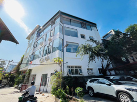 Mình cần bán gấp nhà tại số 31A ngõ 294/2 Kim Mã, thiết kế kiểu tòa văn phòng, 90m2 x 4 tầng