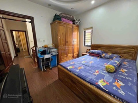 Siêu phẩm duy nhất tại Ngọc Lâm, ngay Nguyễn Sơn và Nguyễn Văn Cừ 3 ôtô tránh DT 48,2m2 giá 7,8 tỷ