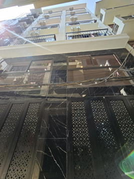 Siêu bề thế! Tòa căn hộ cho thuê Mỹ Đình, ngõ 3m, 70m2 x 7T, MT 7m, 21 phòng, dòng tiền 100tr/tháng