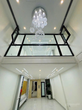 Bán nhà Định Công, THANG MÁY - NGÕ THÔNG - MT 4M, 52M x 6T x 9 TỶ