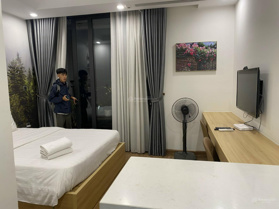 Tôi chính chủ cần bán gấp trong tuần 2 căn: Studio view hồ và căn góc 2PN tòa G3 Green Bay