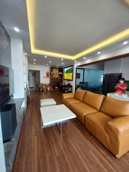 Chính chủ bán căn 3PN 115m2 KĐT Mỹ Đình 2 mặt đường Lê Đức Thọ giá 5.7tỷ full NT đẹp. LH 0981 045 057