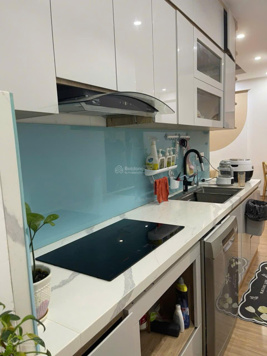 Chính chủ mình bán căn 2 ngủ 65m2 tầng đẹp, full nội thất, giá 2 tỷ CT12 Kim Văn Kim Lũ