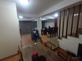 Bán nhà 8 tầng tại Quan Nhân, Cầu Giấy, diện tích 70m2, mặt tiền 6.7m, giá 29.5 tỷ