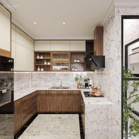 Bán căn 90.6m2 CC Discovery Complex, 2N2W full nội thất nhập khẩu. Giá bán 7.2 tỷ LH: 0906 241 823