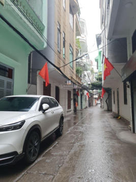 Mặt ngõ thông - ô tô đỗ cửa - ô tô vào nhà - nhà siêu đẹp - 45m2 - giá 7.7 tỷ