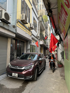 Chính chủ cần bán nhà riêng, đầu tư tốt, sống yên tĩnh! Xe vào nhà