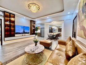 Bán nhà đẹp Phạm Tuấn Tài Cầu Giấy phân lô oto ngủ trong nhà, khu quan chức, nhà đẹp ở ngay 13.5 tỷ