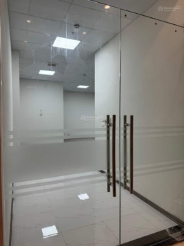 Em cần bán gấp shophouse chân tòa CT2A khu đô thị Gelexia - 885 Tam Trinh (Sổ đỏ lâu dài)