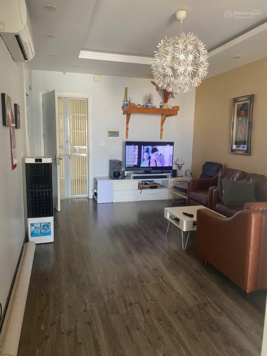 Bán căn hộ đẹp toà KĐTM Đại Kim - Định Công, giá 3,6 tỷ, 70m2, view đẹp