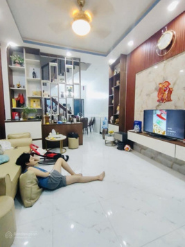 Chính chủ cần bán gấp nhà riêng Minh Khai - Hoàng Mai 43m2 4 tầng 4 phòng ngủ