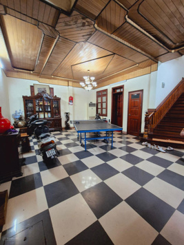 Chính chủ bán nhà mặt phố Chùa Hà-phường Dịch Vọng Hậu-Cầu Giấy-Hà Nội 262m2x4T,MT 11.5m, giá 110tỷ