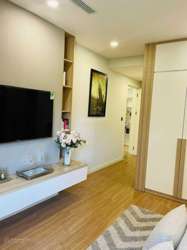 Tôi cần bán gấp căn 3 ngủ, dự án Paragon, Quận Cầu Giấy, DT 140m2, giá 7,6 tỷ, sẵn sổ full nội thất