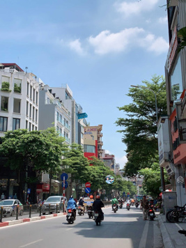 Bán nhà mặt phố 2 mặt tiền - Tôn Đức Thắng - Sinh lời mạnh - chỉ tầm 5 tỷ