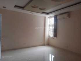 Nhà Hào Nam 64m2 - gần ôtô - ngõ thông - lô góc - trước nhà thoáng rộng - Xây mới 6-7T có dòng tiền