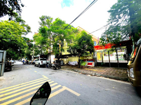 Bán nhà phố Quyết Thắng, DT 50m2, 3 tầng, MT 3,5m, gara ô tô, kinh doanh, giá nhỉnh 8 tỷ
