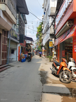 7,25 Tỷ. Có thể cho thuê Đất. Thửa đất 58M2. Mặt tiền 4.5M. Đường 5M. Mặt Chợ Nguyên Xá - BTL.