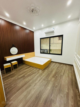 HÀNG ĐỘC TẠI ĐƯỜNG KIM NGƯU - BÁN NHÀ RIÊNG 6,8 TỶ VND, 37M2, 4 TẦNG, ĐẦY ĐỦ NỘI THẤT