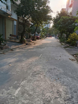 BÁN ĐẤT KĐT DƯƠNG NỘI, HÀ ĐÔNG, DT 40M, MT 4M, O TÔ ĐỖ CỬA NGÀY ĐÊM, ĐƯỜNG THÔNG TỨ PHÍA, 9,8 TỶ