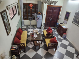 Cho thuê nhà Đặng thai mai 73m2 x 5 tầng, ngõ oto ở làm VP, CHDV, Homestay