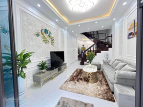 Bán nhà chính chủ nhỉnh 12 tỷ, 50m2, 7 tầng, thang máy, phố Đỗ Đức Dục Nam Từ Liêm. LH 0968 987 707