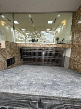 Chính chủ bán nhà mặt phố khu Hoàng Quốc Việt - Đặng Thuỳ Trâm, DT: 110m2. 8 tầng Thang Máy