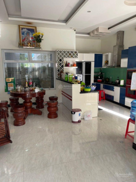 Bán biệt thự Nam Long 1, 2 lầu, 4 phòng ngủ, 4WC, 190m2, Đông Nam, lộ 14m, sổ hồng, hoàn công