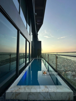 Bán căn hộ chung cư 160m2/3PN đủ đồ tại Sunshine Golden River Hà Nội