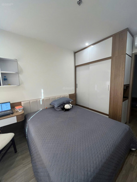 Chính chủ bán 2 căn Vinhomes Smart City , căn 1+1 tầng , căn 2+1 64m2 tầng 2x sẵn sổ cất két