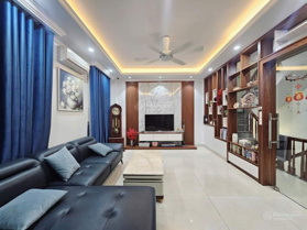 Nhỉnh 12 tỷ - TT Cầu Giấy - Yên Hòa - Ô tô vào nhà - DT 36/40m2 - 6 tầng - Full nội thất