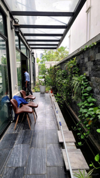 Bán liền kề xẻ khe - Biệt thự tứ lập Sao Biển DT 95 m2 có sân vườn view công viên giá 18,7 tỷ BP.