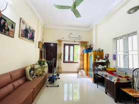 BÁN NHÀ LÔ GÓC - HẠ ĐÌNH - 2 MẶT THOÁNG - CONTAINER ĐỖ CỬA - DÂN TỰ XÂY - 60M 10 TỶ