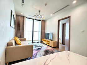 Chính chủ cần bán gấp căn hộ 2PN, DT 75m2, view hồ đẹp nhất dự án Vinhomes Sky Lake. Giá 6 tỷ