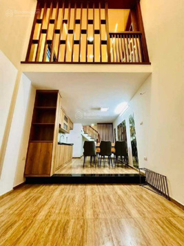 Nhà đẹp Trương Định, Hai Bà Trưng - 35m2, 5 tầng - ngõ đẹp - gần ô tô - full nội thất, ở ngay