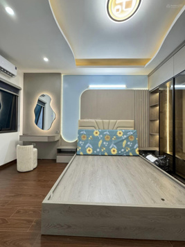 Cần bán nhà riêng giá 5,7 tỷ VND tại đường Lê Văn Lương, Thanh Xuân, Hà Nội