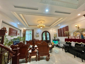 Bán nhà liền kề đẹp tỉ mỉ tại Vinhomes The Harmony, gần tổ hợp tiện ích. LH 0966 275 665
