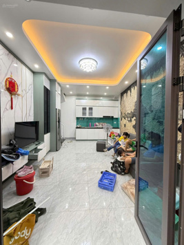 Bán nhanh căn nhà 40m2 phố Minh Khai, Hai Bà Trưng