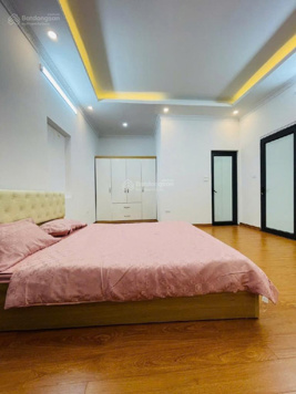 BÁN NHÀ CỰ LỘC - GẦN PHỐ - 37M X 5 TẦNG - GIÁ 5,85 TỶ