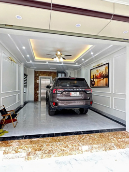 SIÊU PHẨM NHÀ HOT TRUNG TÂM THỦ ĐÔ