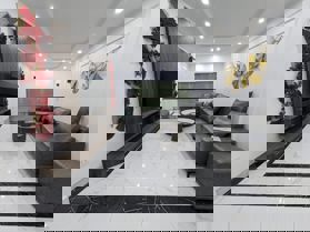 Bán nhà phố Ngô Sỹ Liên, Đống Đa, thang máy, gần phố, ở ngay 6 tầng 45m2 giá 11.9 tỷ