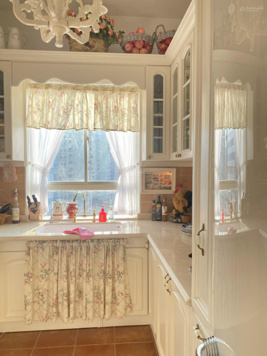 Cần bán căn Eurowindow 76m2, thiết kế 2PN, full nội thất giá 5tỷ3 có thương lượng