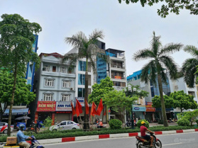 Bán nhà mặt phố Tân Mai-Hồ Đền Lừ, 65m2 MT 5.5m, 7 tầng thang máy, vỉa hè siêu rộng