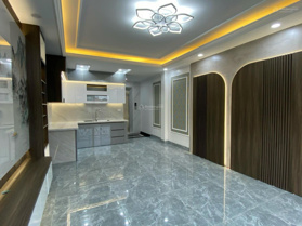 Phố Quan Nhân-8.2tỷ - ôtô đỗ cổng - 36m2x6 tầng thang máy - hàng xóm biệt thự-xây lô mới tinh, đẹp