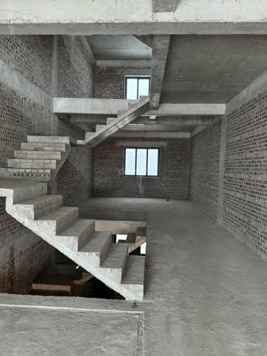 Chính chủ gửi bán lô liền kề đường Hoàng Công Chất DT: 100m2 xây 5 tầng MT: 5m giá 32.5 tỷ