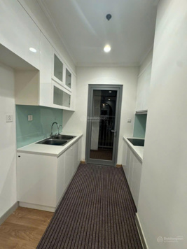 Bán căn hộ chung cư Times City 75m2 giá siêu hời 7 tỷ tòa P12 bếp thông logia LH em Nam 0398 930 039