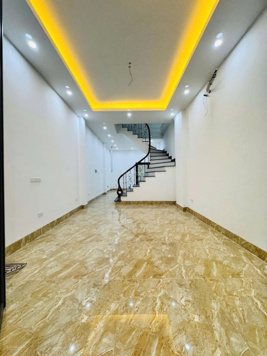 Bán nhà mặt ngõ Kim Ngưu, Hai Bà Trưng kinh doanh ô tô sổ vuông 35m 5 tầng MT 3,50m, giá nhỉnh 8 tỷ