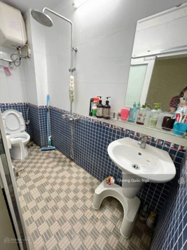 5.2 tỷ - Đội Cấn - phân lô oto - đường 3m - lô góc - 6 tầng - 3 ngủ - full nội thất