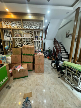 Chính chủ cần bán nhà 4 tầng, kiến trúc hiện đại, nội thất đẹp